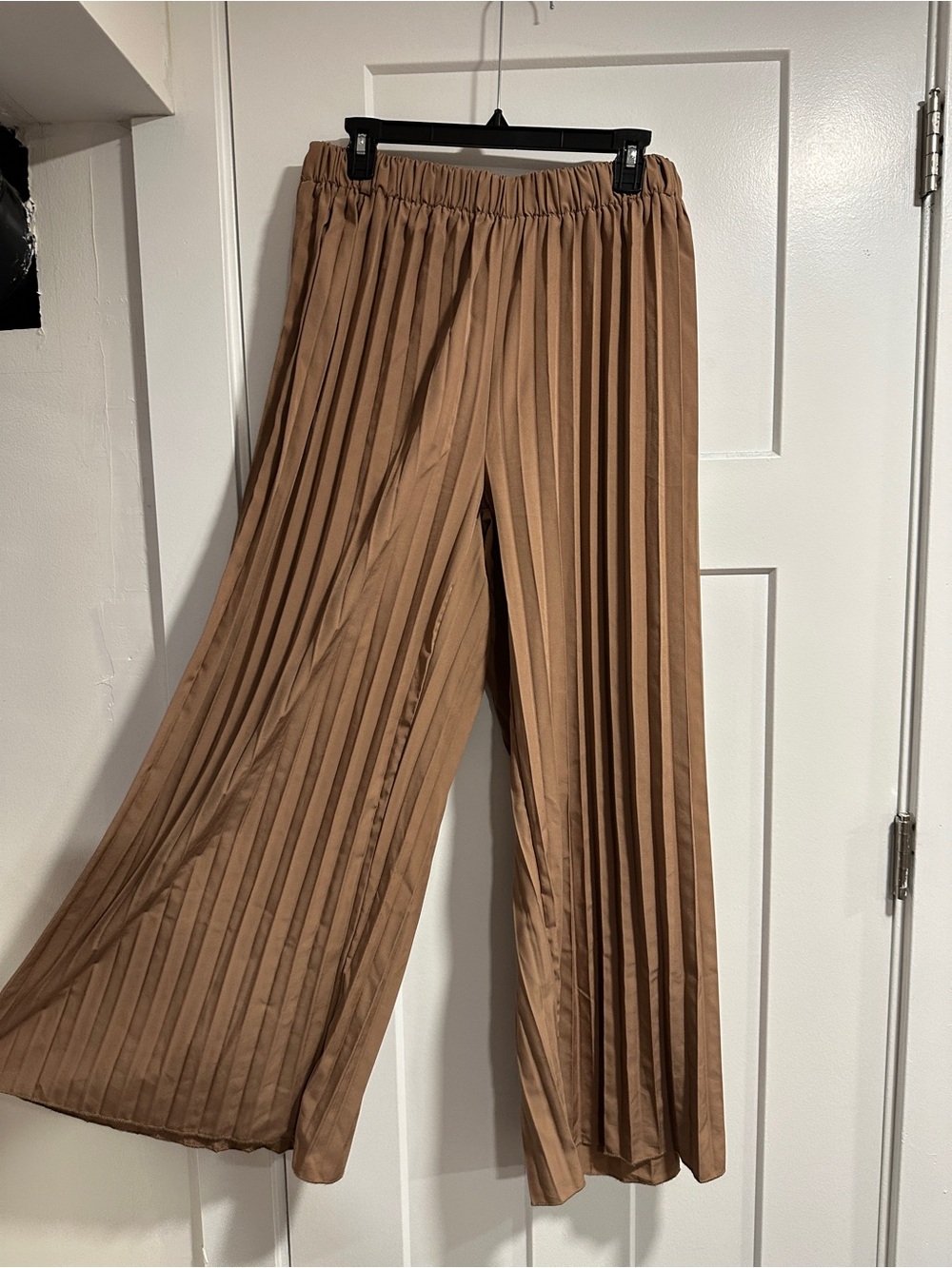 SHEIN Pleated Wide-Leg Pants in Camel